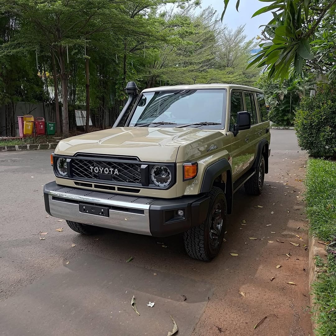 Land cruiser 76