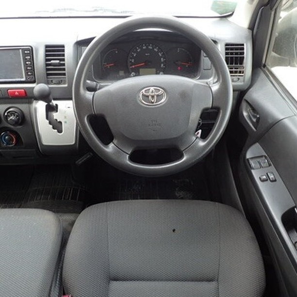 Toyota hiace